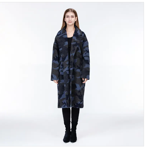 Woollen coat camouflagejacquard